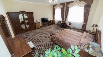 Фото номера Номер люкс Гостиница Лидер г. Старый Оскол 5